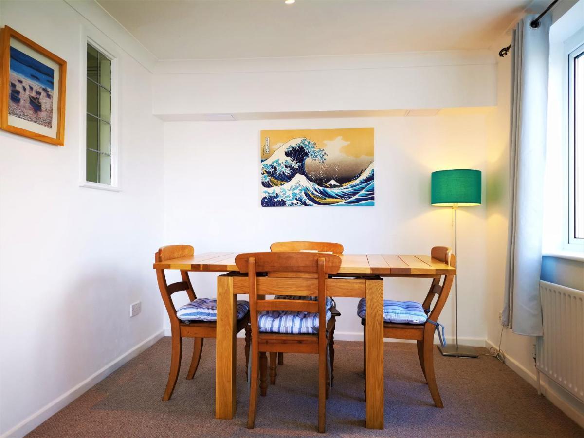 브라이턴 Marina Living With Parking, Balcony, Quiet And Secure 아파트 외부 사진